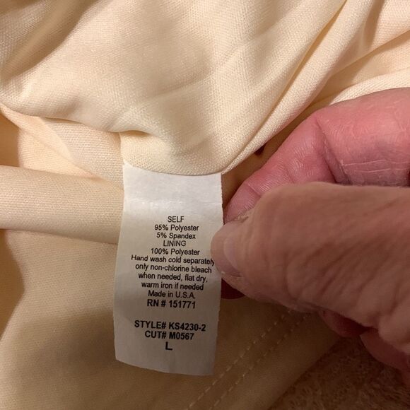 Lelia Collection Mini skirt and cropped drawstring tank top - Picture 6 of 11